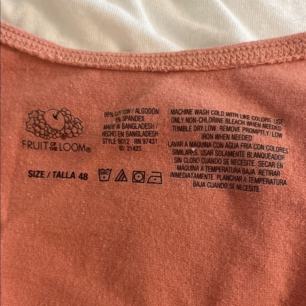 Fruit of the Loom 5 pc lot. Size 48 comfort tank bras. Great colors. - Picture 7 of 7